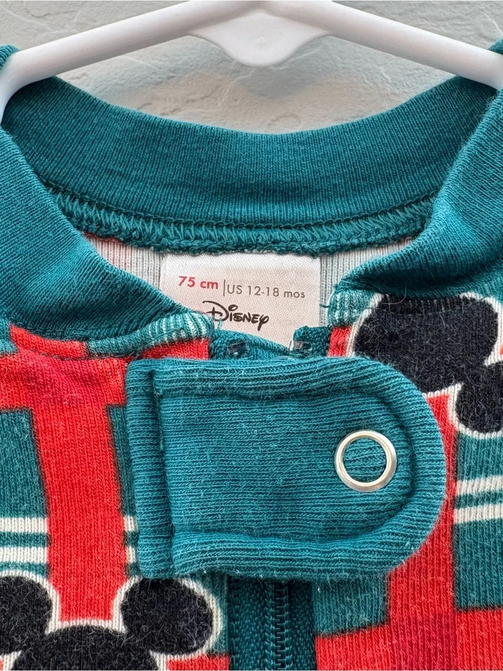Hanna andersson disney mickey holiday christmas plaid baby sleeper 75 cm 12-18